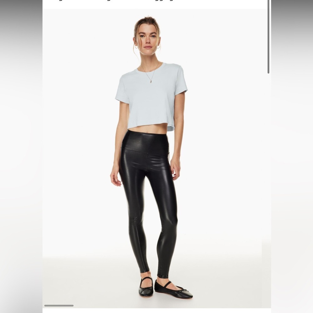 • Wilfred Free • Women’s Daria Pant / Legging
Faux Leather Black XXS